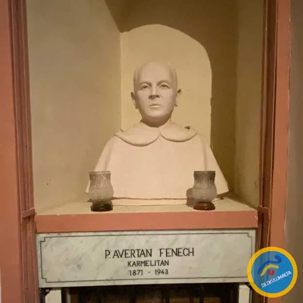 Mdina Gezilecek Yerler Carmel Kilisesi 4
