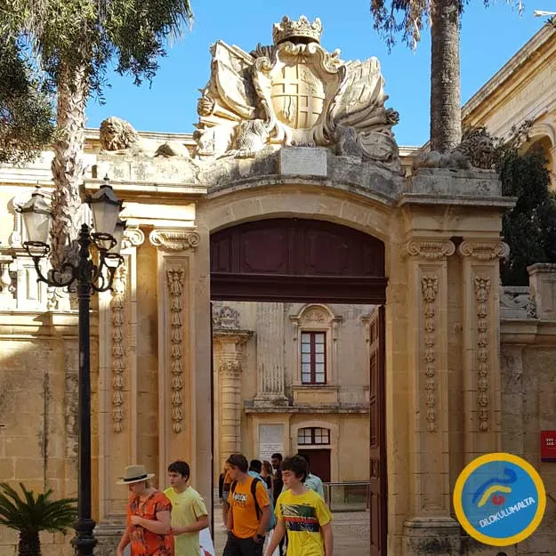Vilhena Sarayi Palazzo Vilhenna