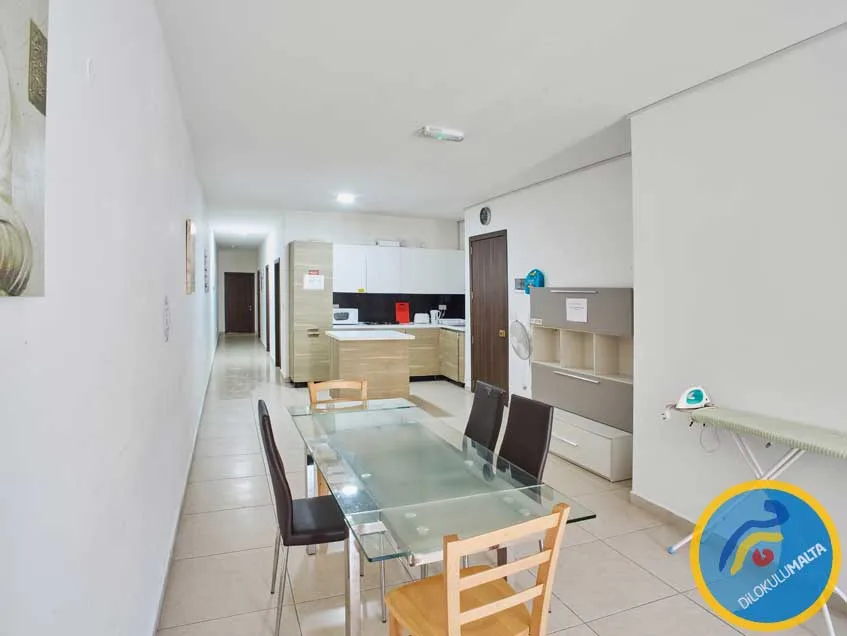 clubclass malta amber court konaklama 11