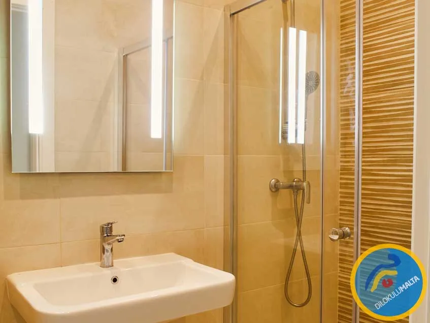 clubclass malta amber court konaklama 6