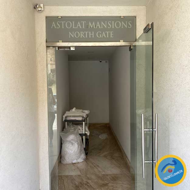 ESE Malta Astolat Konaklama Binası Girişi ESE Malta Astolat Konaklama Binası Girişi