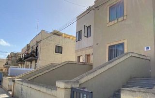 ESE Malta Valley View Konaklama Bina Giriş 3 ESE Malta Valley View Konaklama Bina Giriş 3