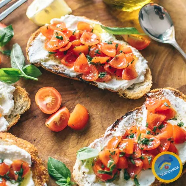 geleneksel malta yemekleri hobz biz zejt