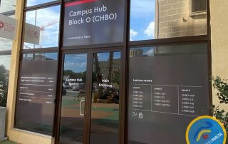 malta üniversitesi dil okulu bina girişi malta universitesi dil okulu bina giris