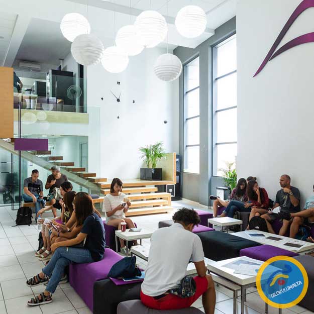 Malta'da Sıfırdan İngilizce Öğrenmek ve Uluslararası Ortam