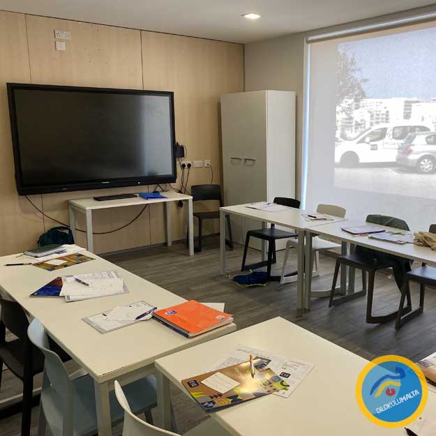 Malta'da Sıfırdan İngilizce Öğrenmek ve Sınıflar