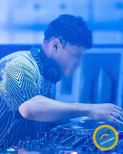 sky club 45jpg