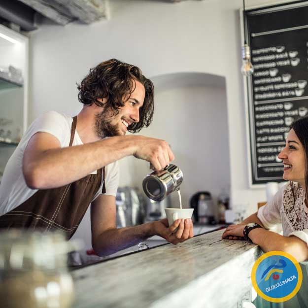 work and study ogrencimiz part time barista olarak calisiyor